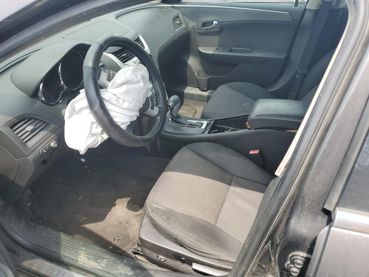 1G1ZC5E03AF302023 2010 Chevrolet Malibu 1Lt