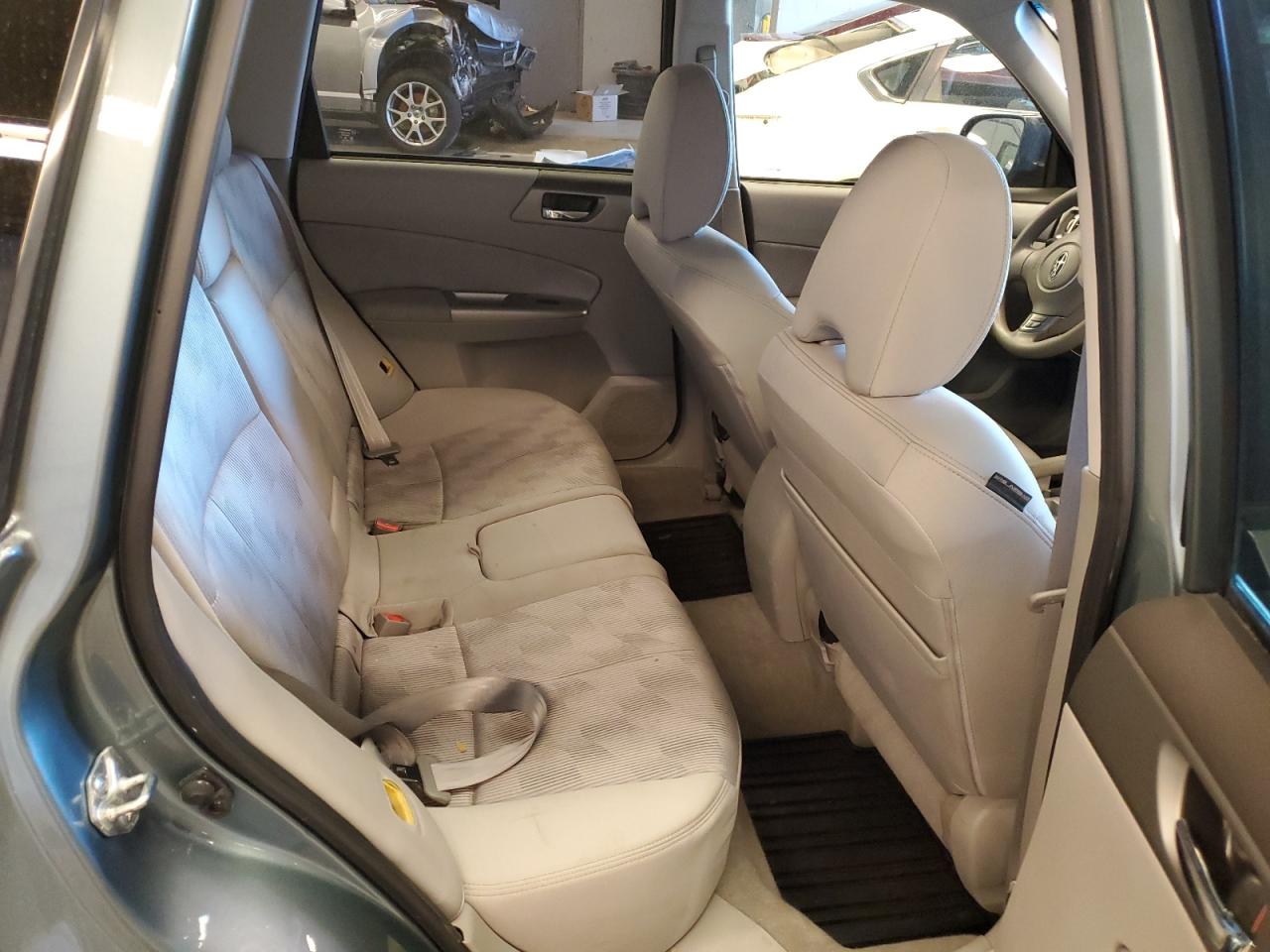 JF2SH6CC8AH750261 2010 Subaru Forester 2.5X Premium