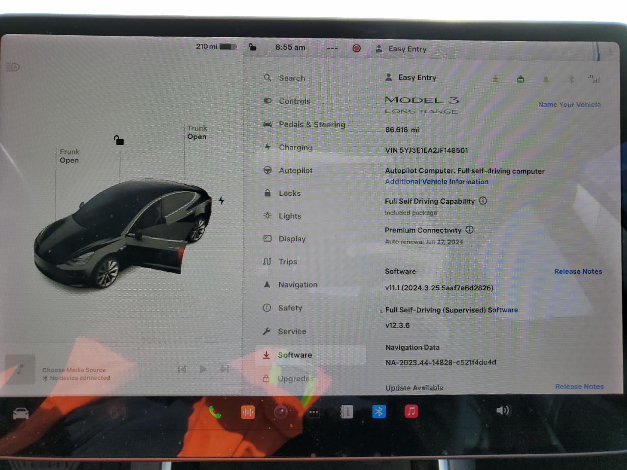 5YJ3E1EA2JF148501 2018 Tesla Model 3