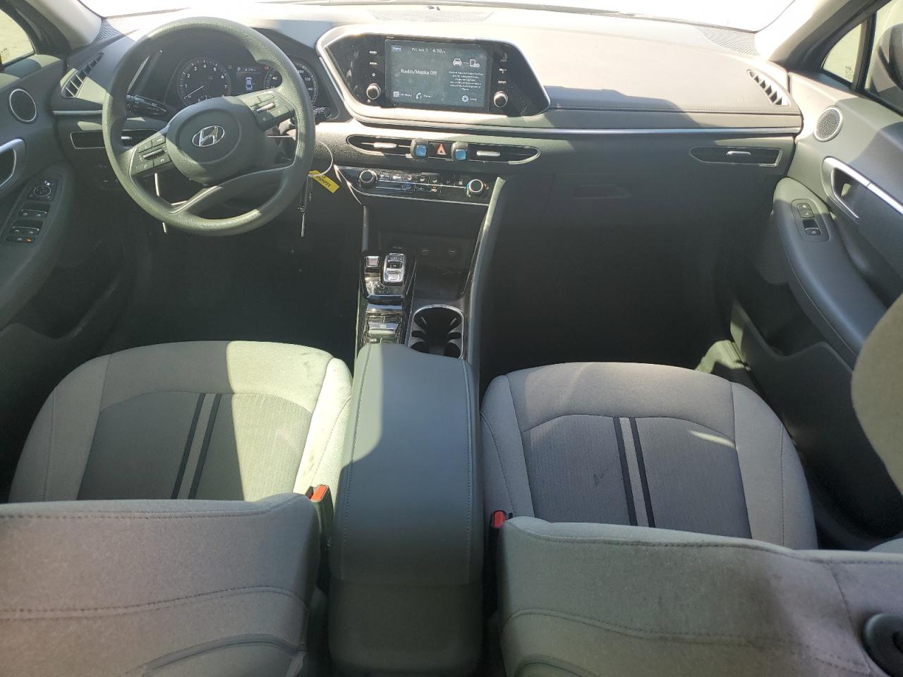 5NPEG4JA7LH046948 2020 Hyundai Sonata Se