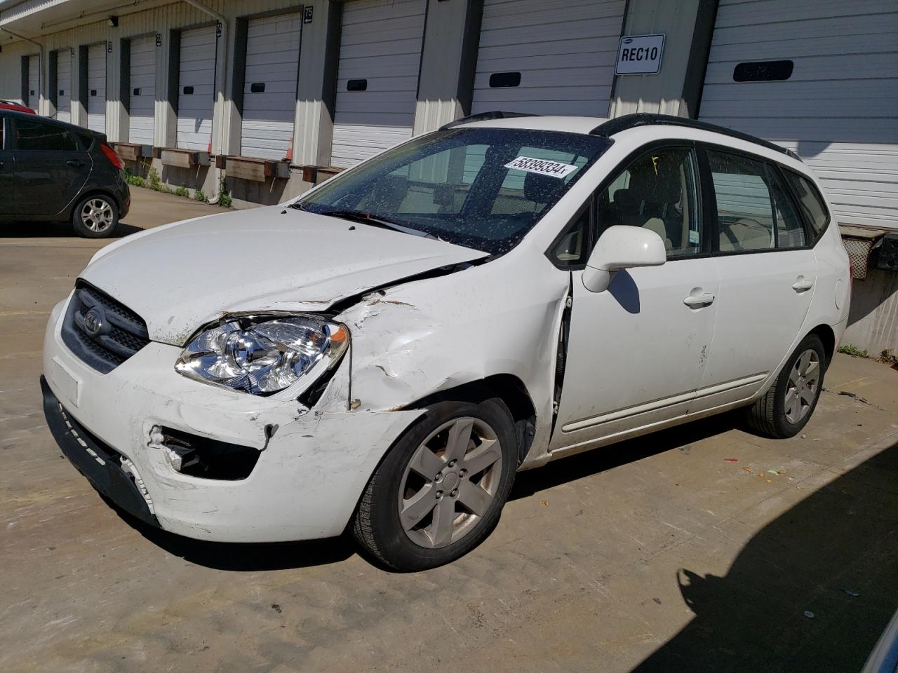 KNAFG526X87172654 2008 Kia Rondo Lx