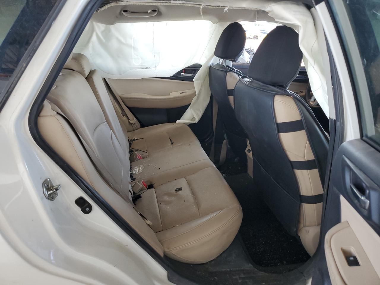 4S4BSBJC1F3332961 2015 Subaru Outback 2.5I Limited