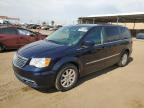 CHRYSLER TOWN & COU photo