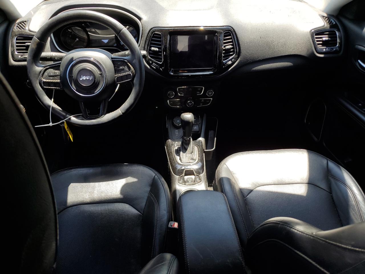 3C4NJDCBXHT639735 2017 Jeep Compass Limited