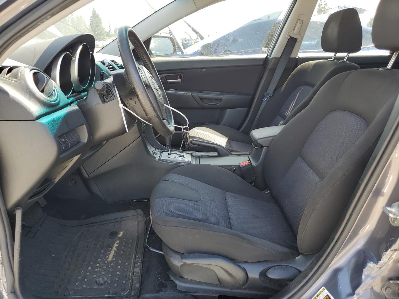 JM1BK143871743555 2007 Mazda 3 Hatchback