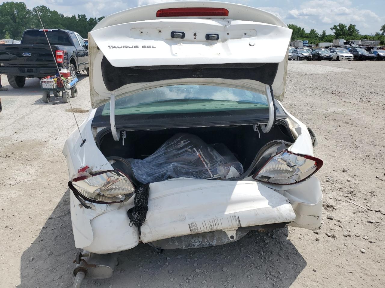 1FAFP56S72G122382 2002 Ford Taurus Sel