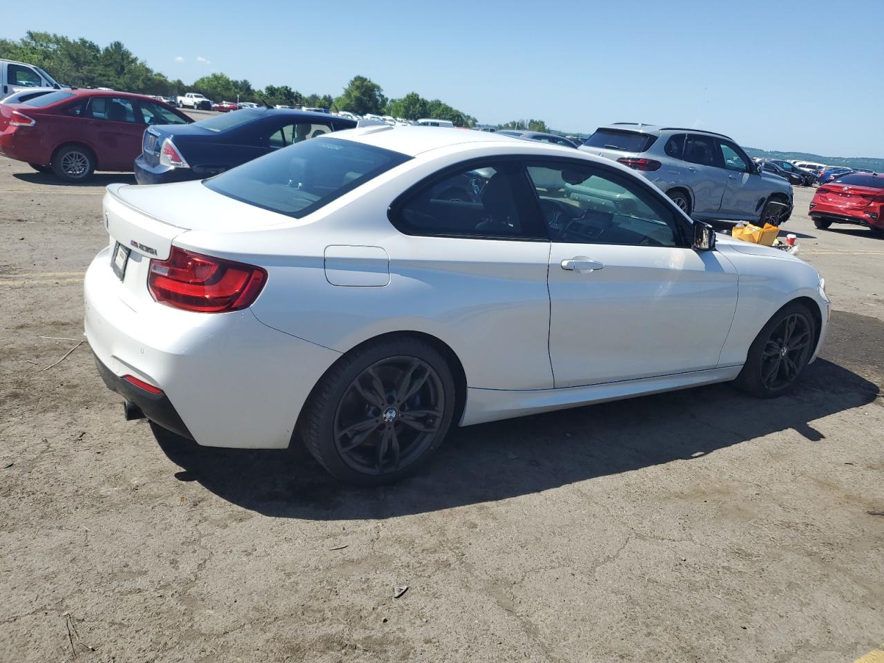 WBA1J9C56GV372062 2016 BMW M235Xi