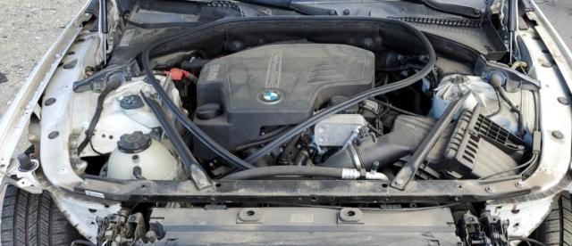 VIN WBA5A7C54ED615585 2014 BMW 5 Series, 528 XI no.11