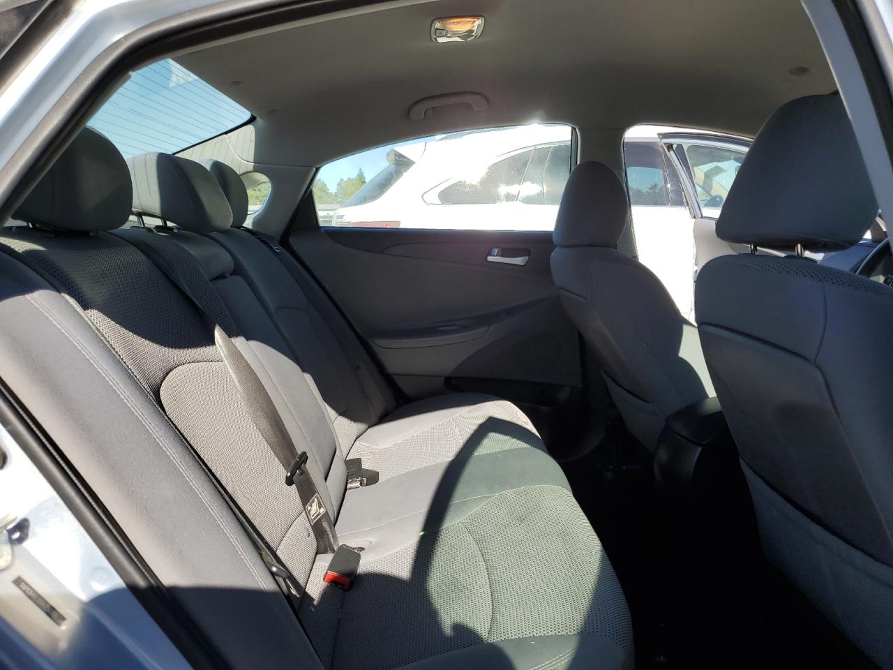 5NPEB4AC0DH750300 2013 Hyundai Sonata Gls