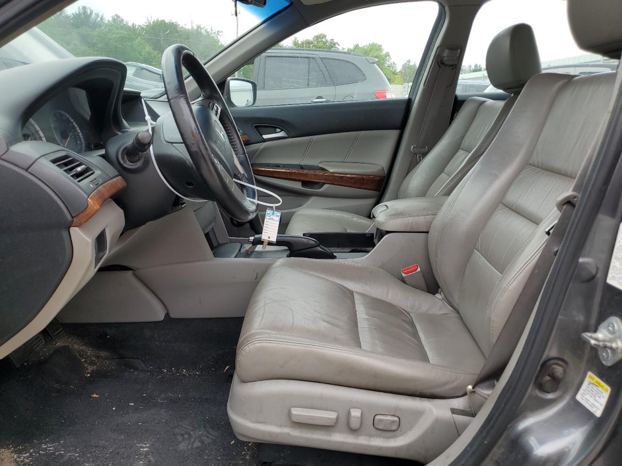 1HGCP2F83BA036975 2011 Honda Accord Exl