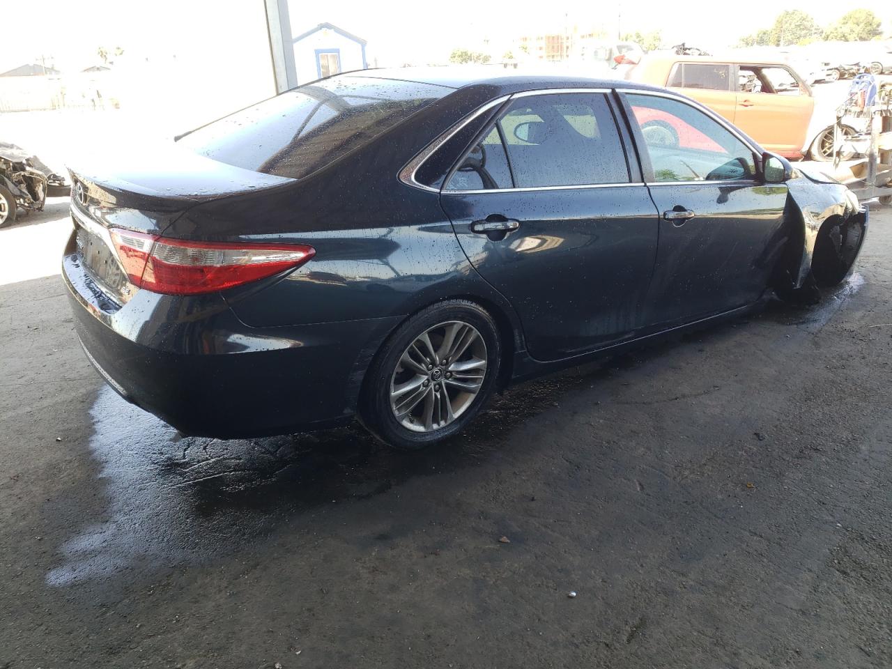 4T1BF1FK4GU135261 TOYOTA CAMRY 2016
