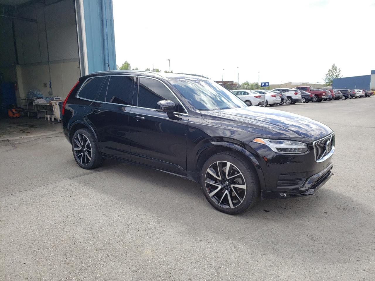 YV4A22PK4N1783081 2022 Volvo Xc90 T6 Momentum