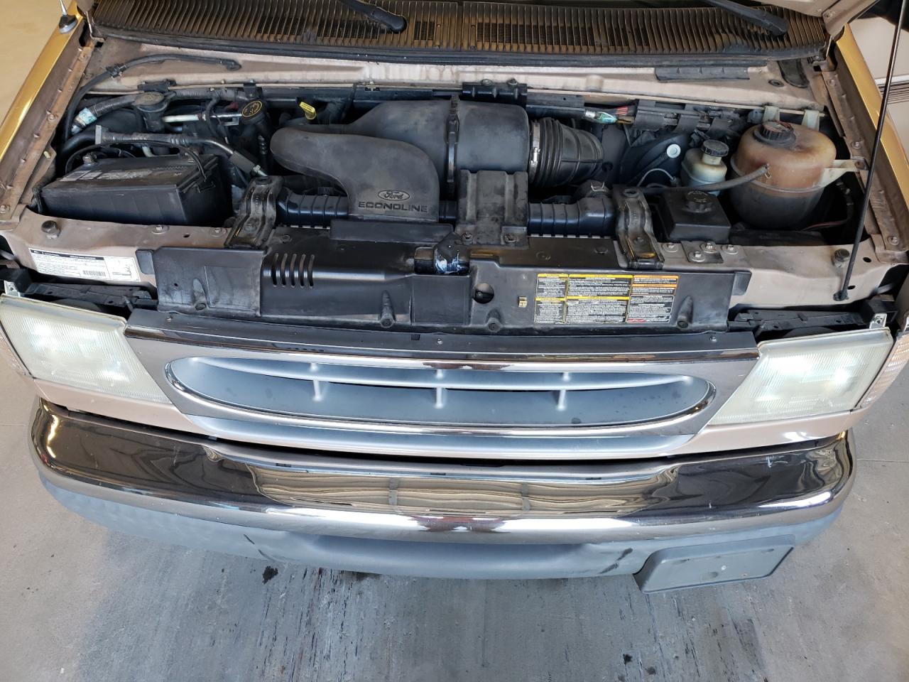 1FDRE1469WHA60278 1998 Ford Econoline E150 Van