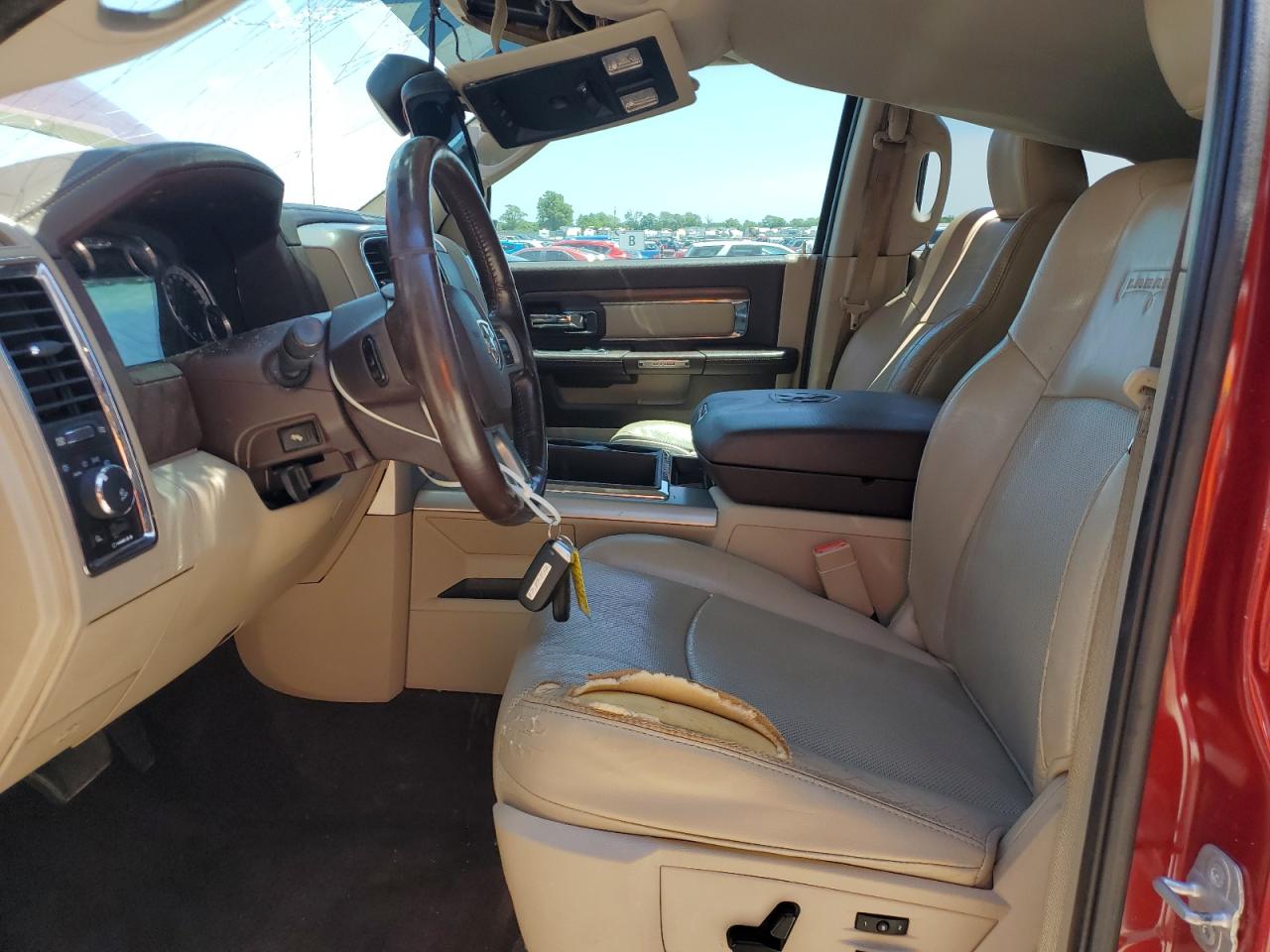 1C6RR7NM6ES409589 2014 Ram 1500 Laramie