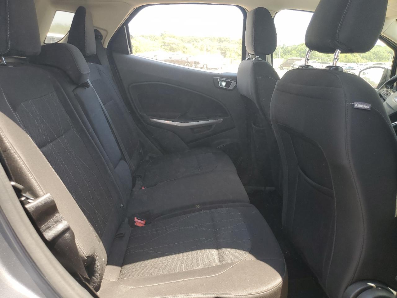 MAJ3P1TE8JC183630 2018 Ford Ecosport Se