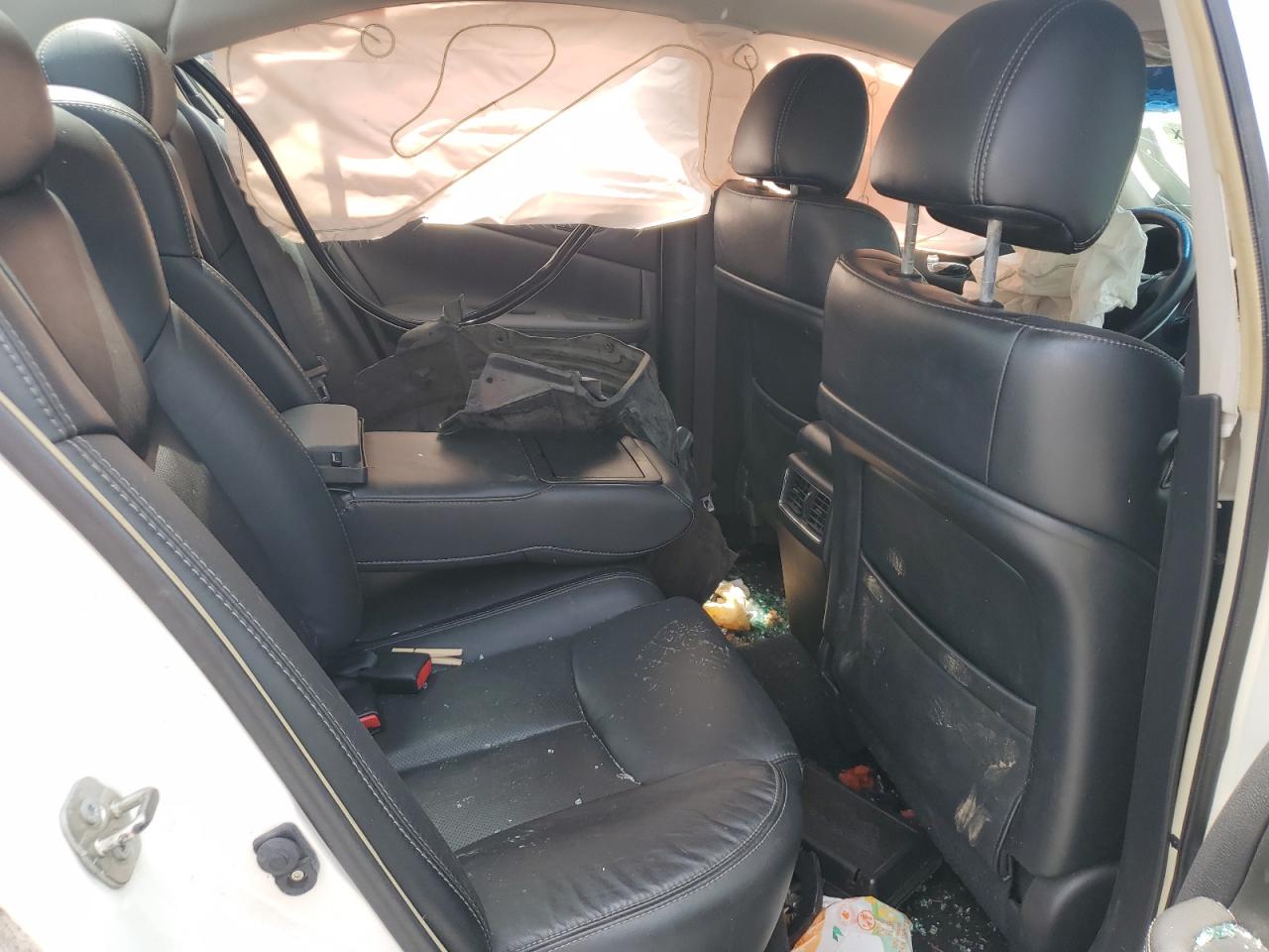 1N4AA5AP6BC843203 2011 Nissan Maxima S