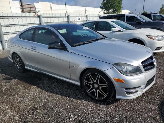 VIN WDDGJ4HB7EG204081 2014 Mercedes-Benz C-Class, 250 no.4