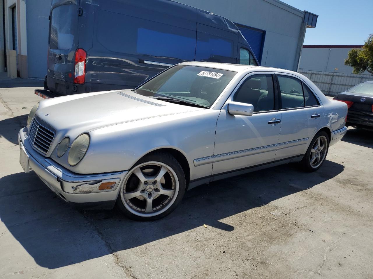 WDBJF65F5WA663214 1998 Mercedes-Benz E 320