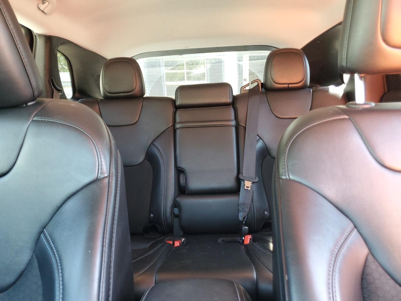 1C4PJMLB1KD167253 2019 Jeep Cherokee Latitude Plus