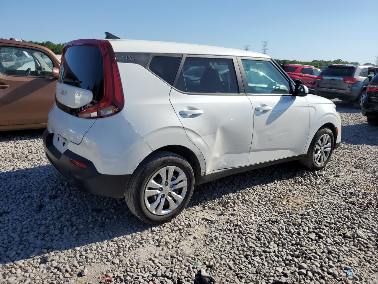 2022 Kia Soul Lx vin: KNDJ23AU8N7156867