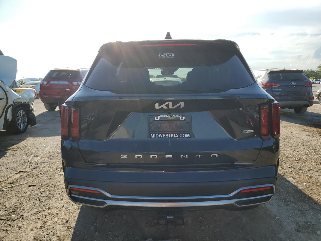 KNDRG4LG8N5065921 2022 Kia Sorento S