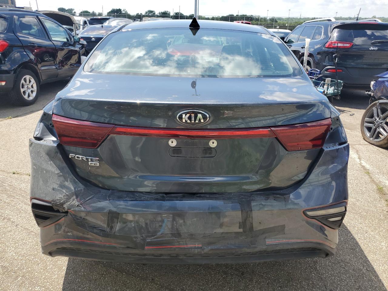 3KPF24AD1KE034522 2019 Kia Forte Fe