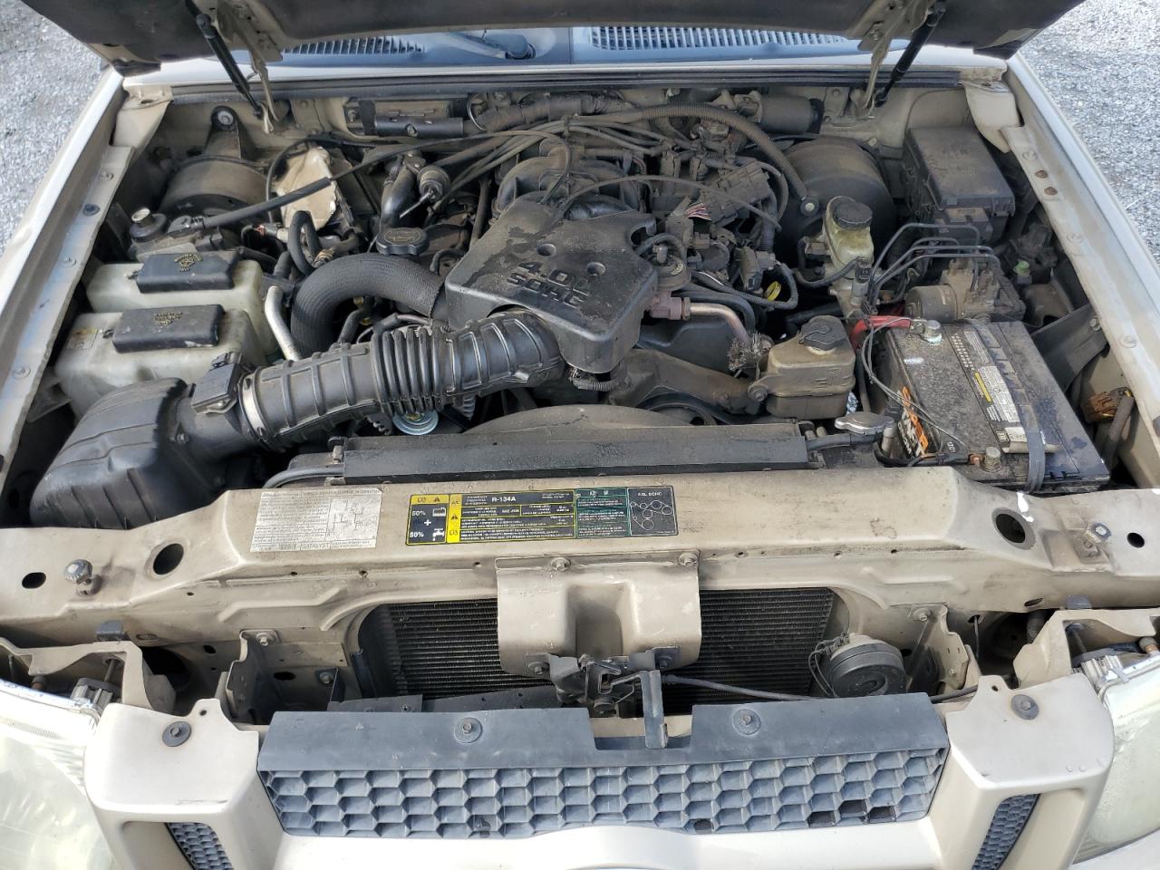 1FMZU67K64UA90013 2004 Ford Explorer Sport Trac