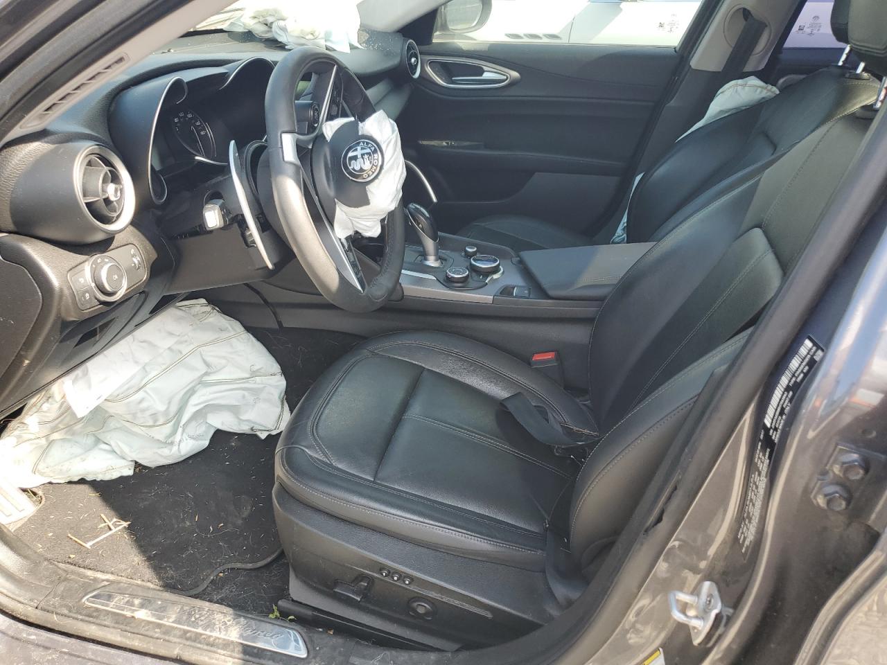 ZARFAEBN8H7543943 2017 Alfa Romeo Giulia