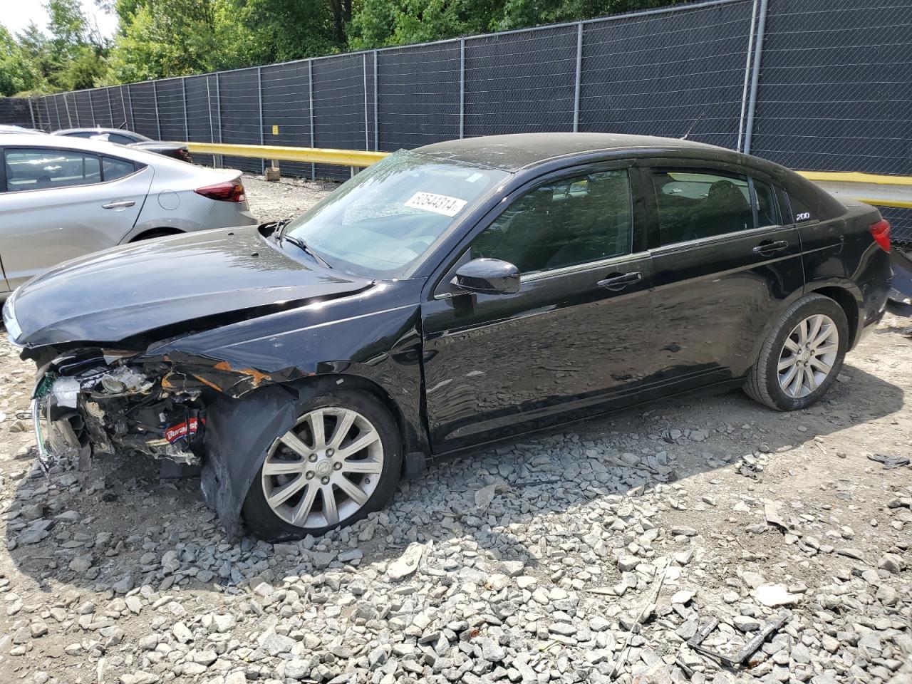 2013 Chrysler 200 Touring vin: 1C3CCBBB7DN766061