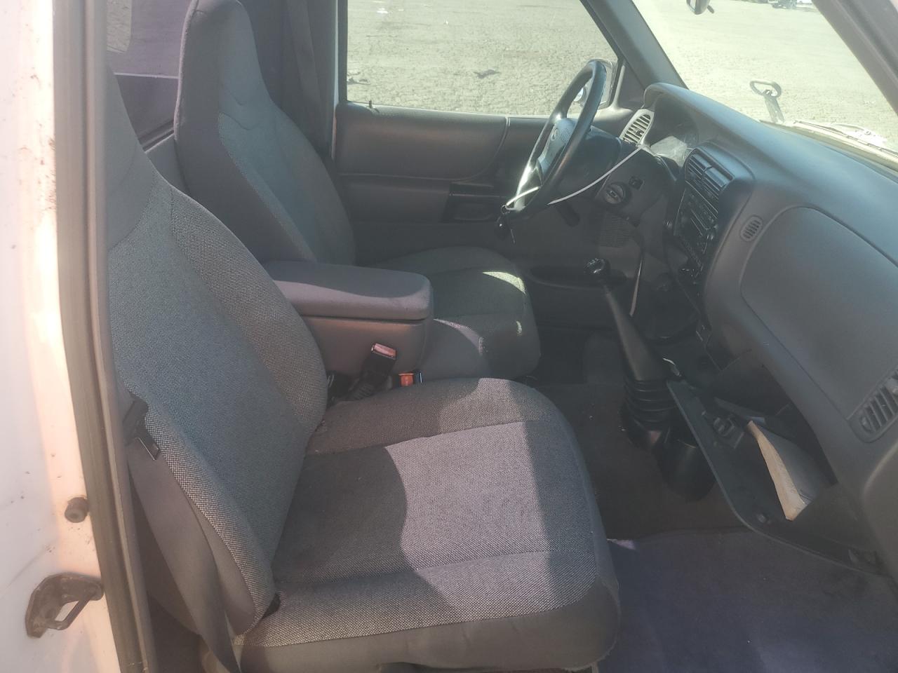 1FTYR10C51TA09978 2001 Ford Ranger