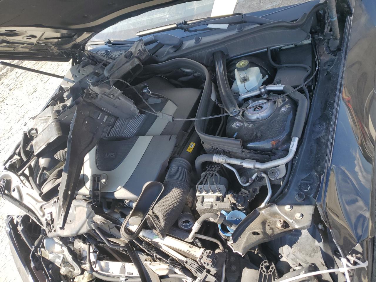 WDDHF5GB7AA123950 2010 Mercedes-Benz E 350