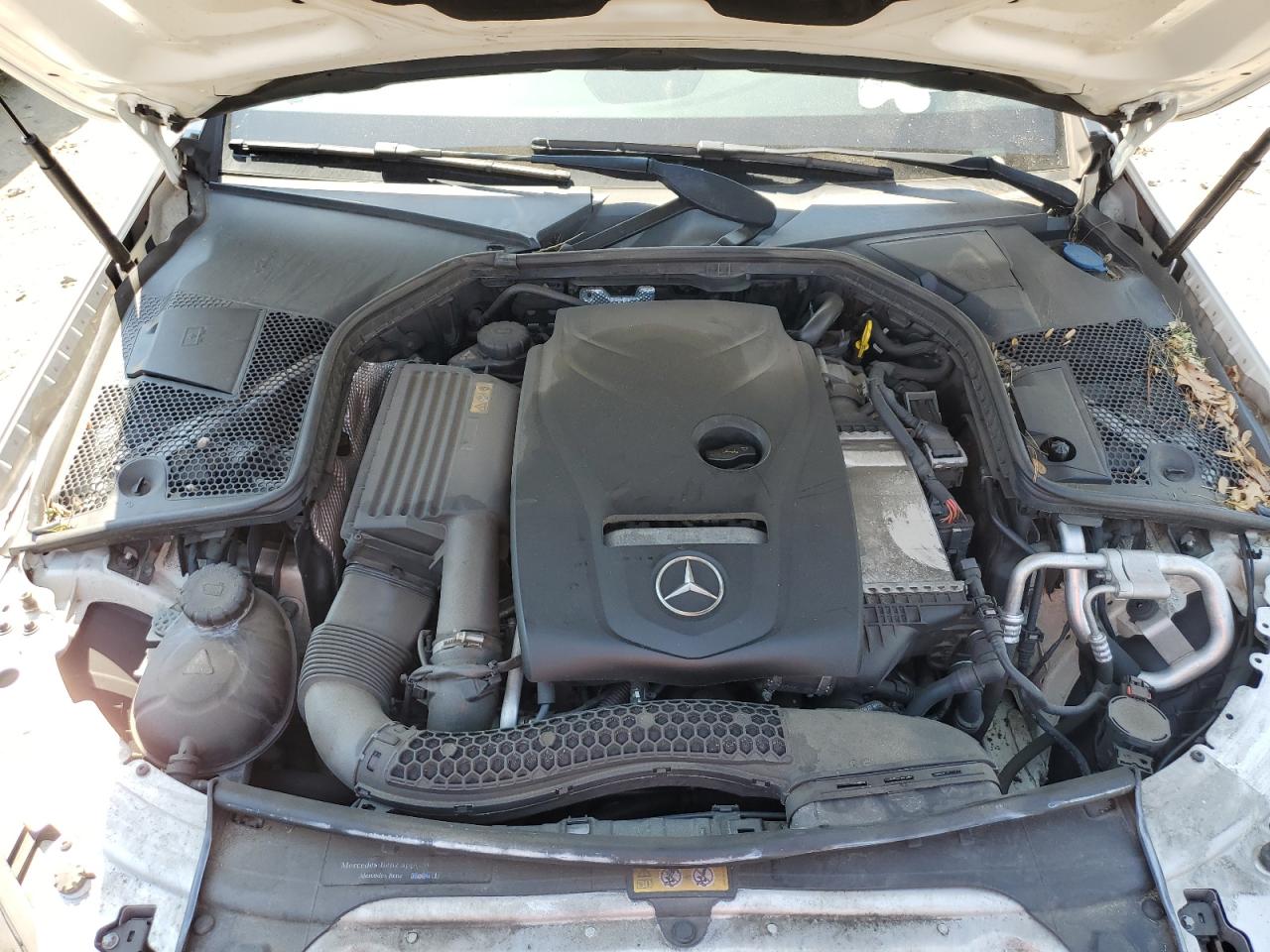 55SWF4KB8GU168543 2016 Mercedes-Benz C 300 4Matic