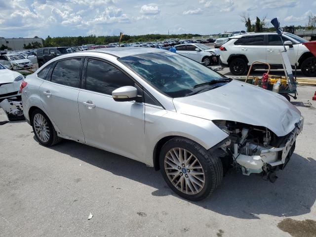 Vin: 1fahp3h21cl219287, lot: 60825844, ford focus sel 20124