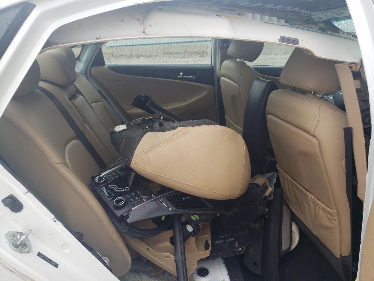 5NPEC4AC7CH390244 2012 Hyundai Sonata Se