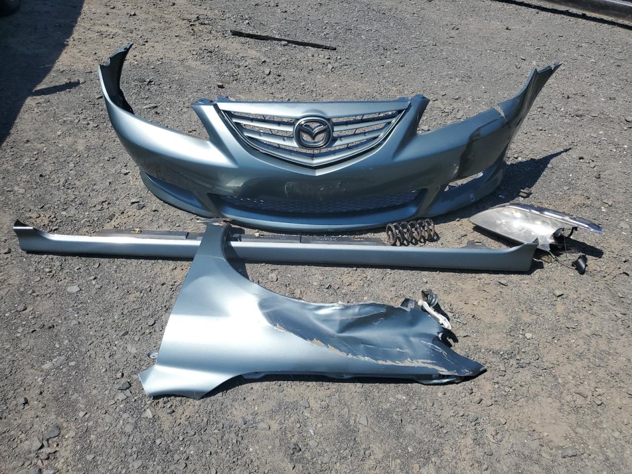 1YVFP80D545N15831 2004 Mazda 6 S