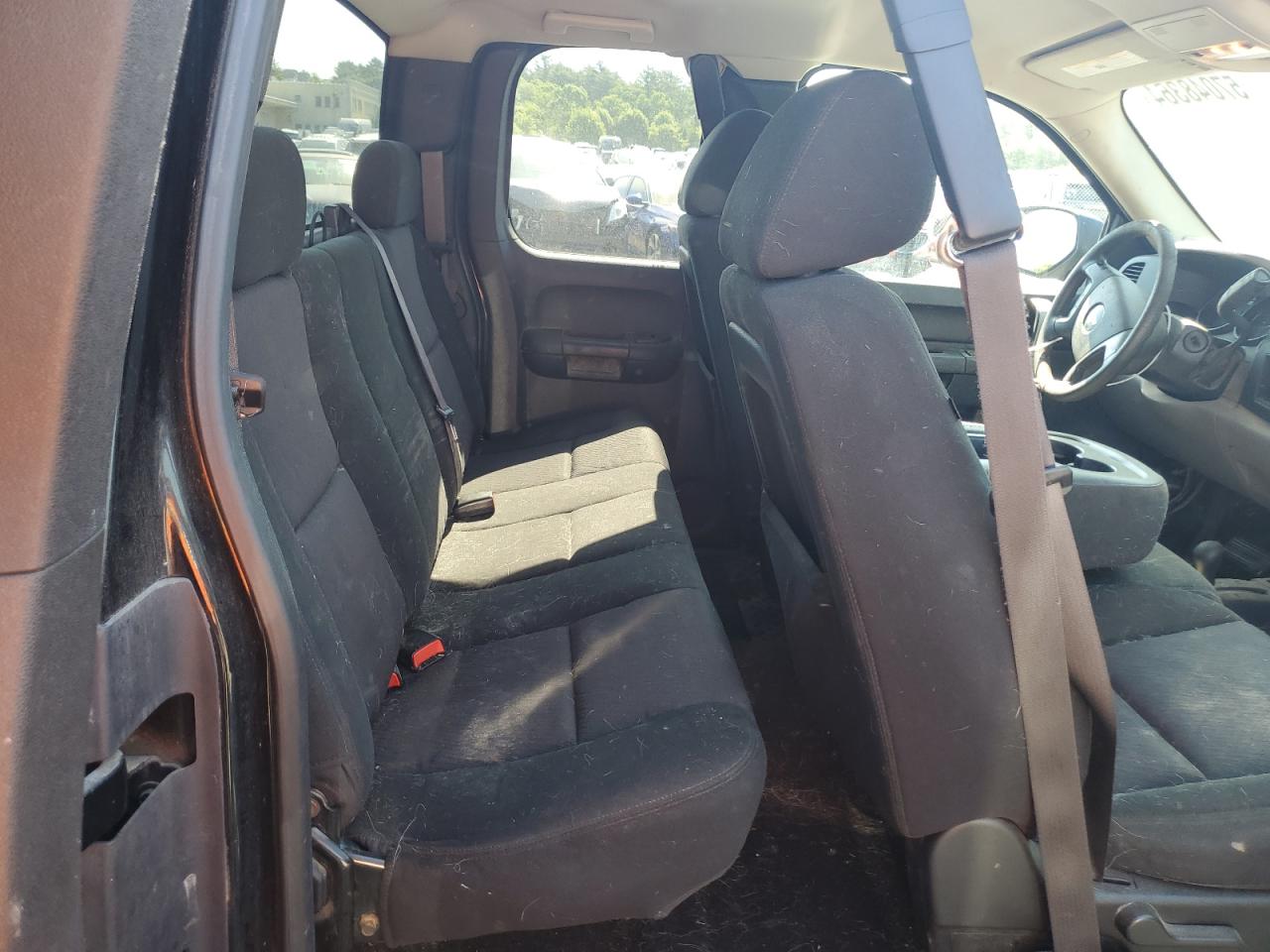 1GCSKREA5AZ103629 2010 Chevrolet Silverado K1500 Ls