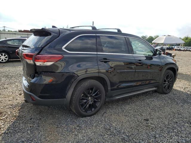 VIN 5TDJZRFH0KS627454 2019 Toyota Highlander, SE no.3