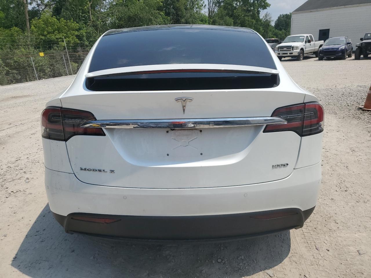 5YJXCBE20HF057694 2017 Tesla Model X