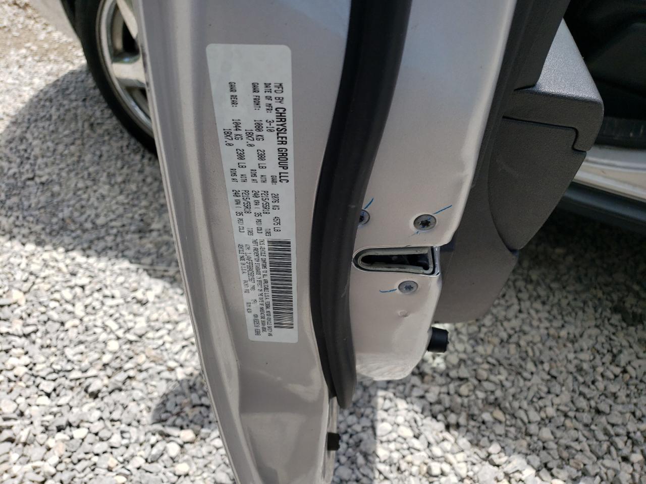 1J4NF5FB8AD581567 2010 Jeep Compass Limited