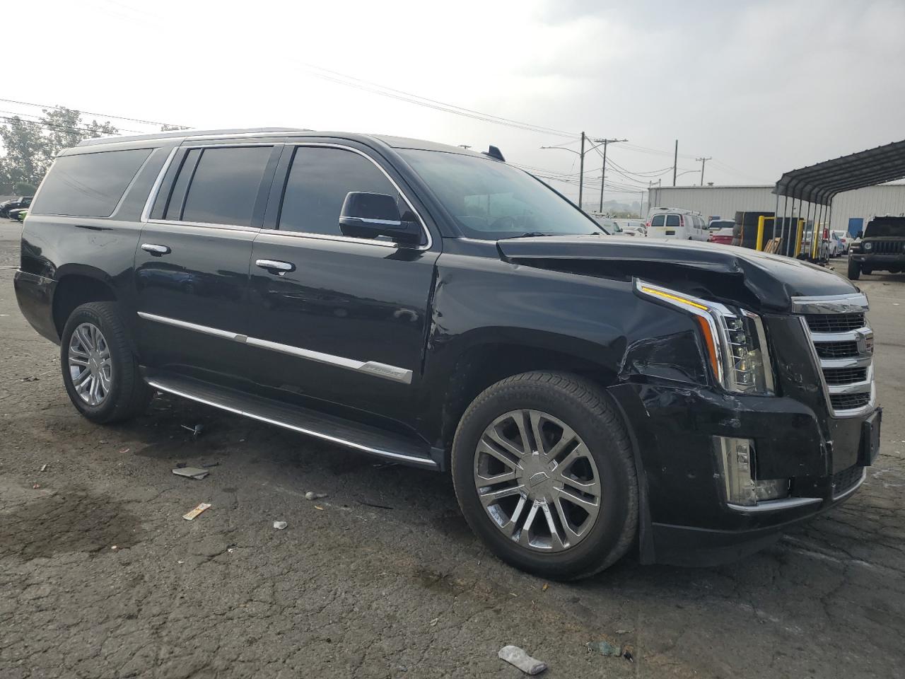 1GYS3HKJ7HR201562 2017 Cadillac Escalade Esv Luxury