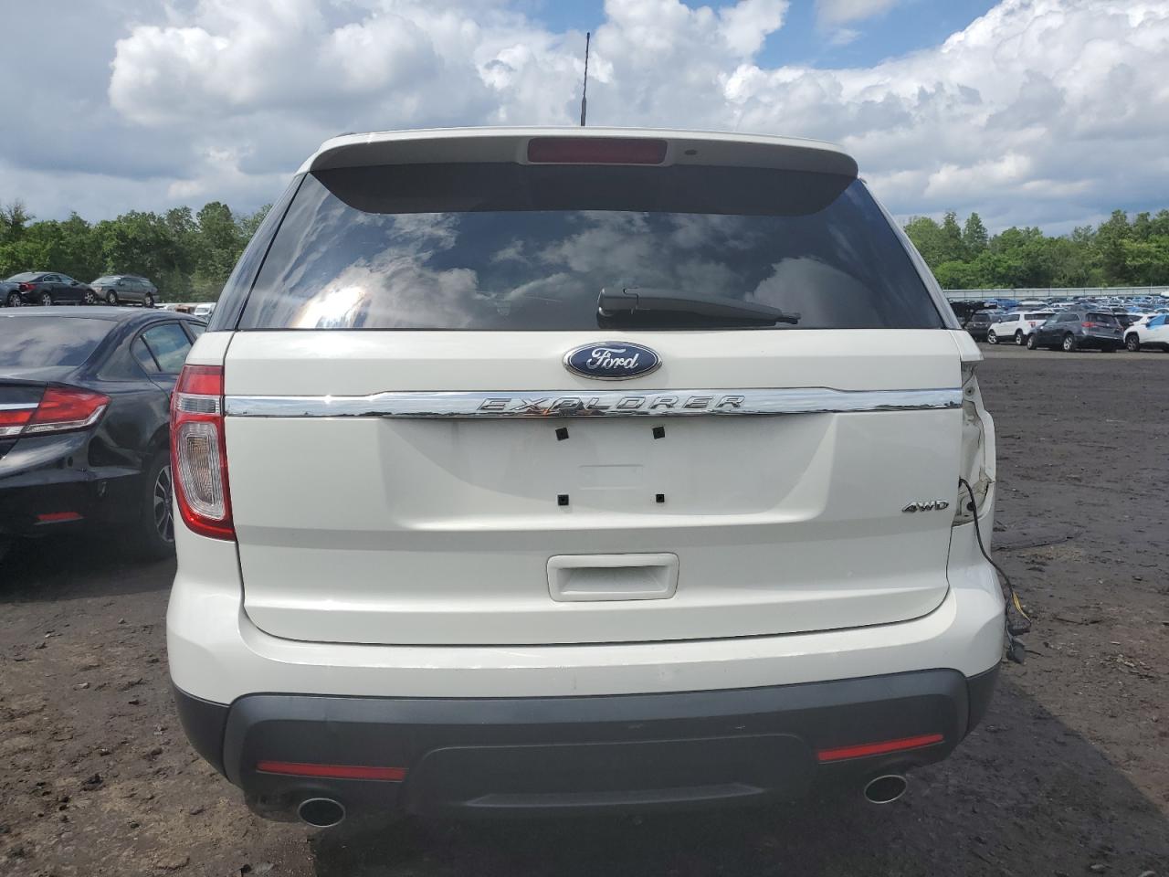 1FMHK8B87CGA75073 2012 Ford Explorer