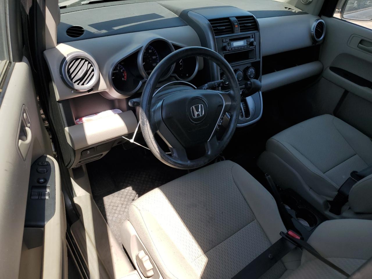 5J6YH1H37BL003022 2011 Honda Element Lx