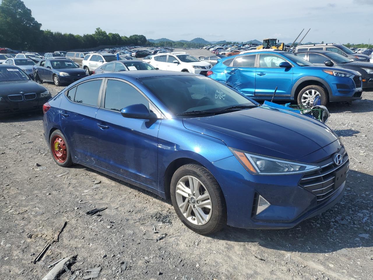 2019 Hyundai Elantra Sel vin: 5NPD84LF2KH496958