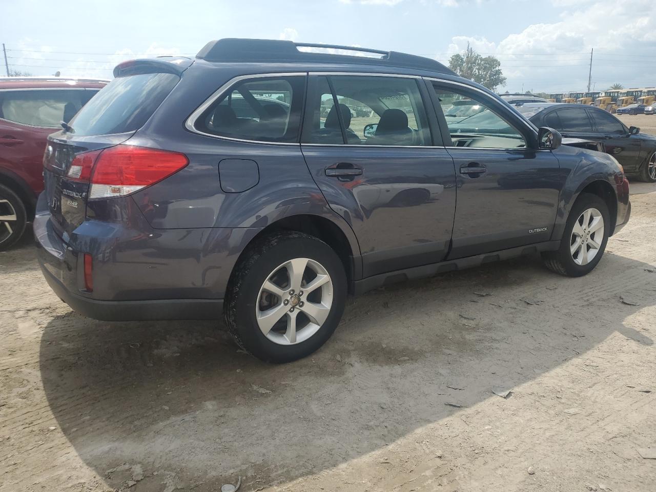 4S4BRBAC1E3325907 2014 Subaru Outback 2.5I