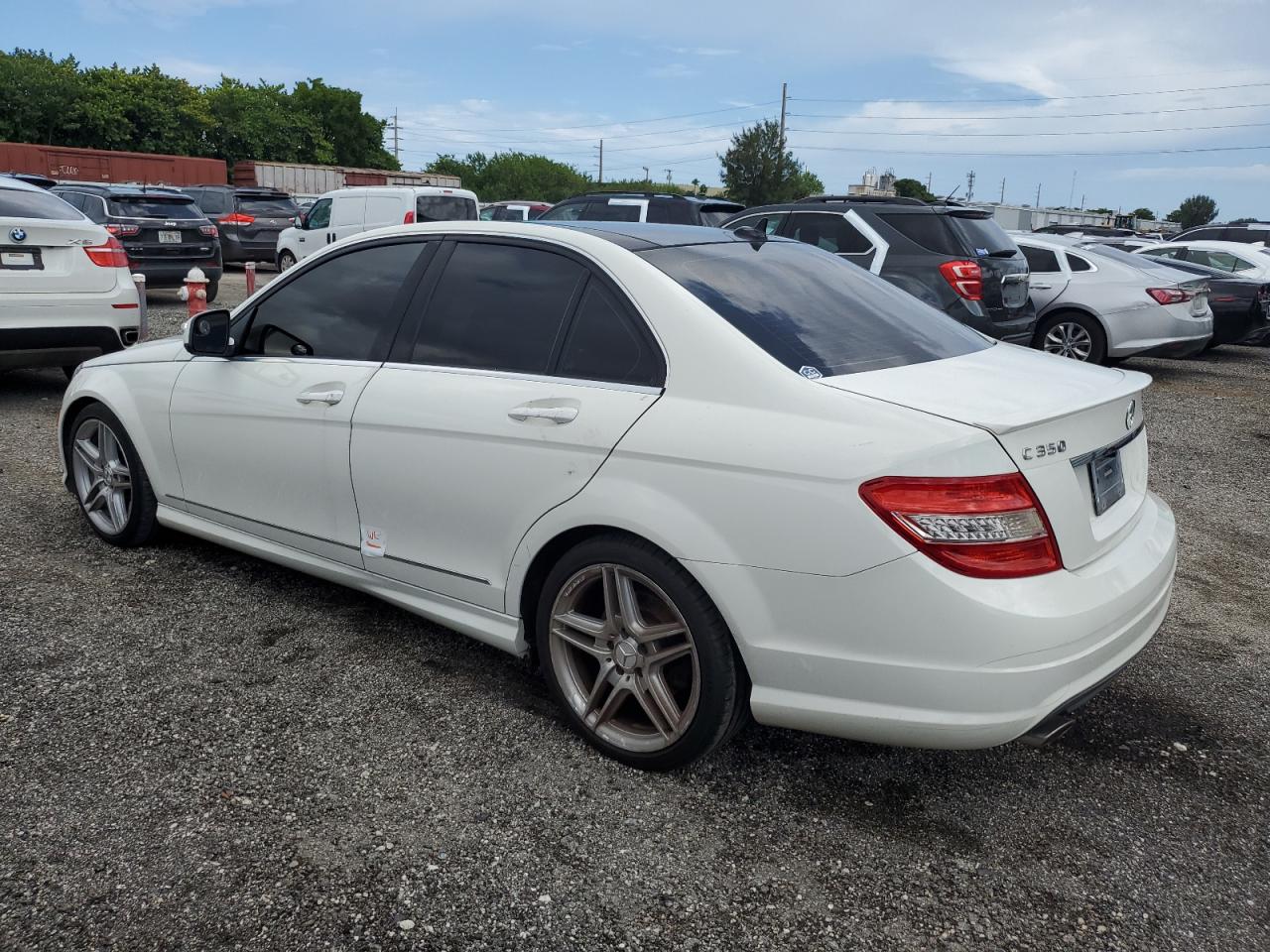 WDDGF56X69R042735 2009 Mercedes-Benz C 350