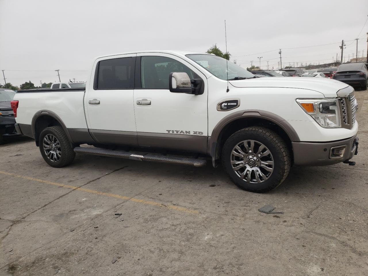 2017 Nissan Titan Xd Sl vin: 1N6BA1F25HN554568