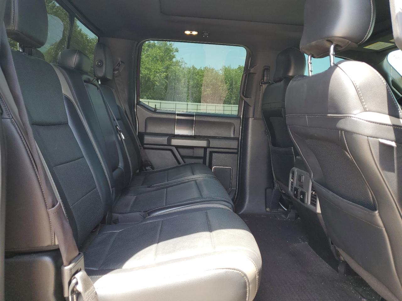 1FTFW1RG0HFB21456 2017 Ford F150 Raptor