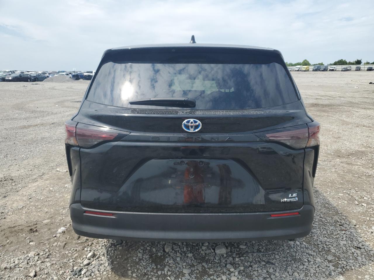 5TDKRKEC4PS162962 2023 Toyota Sienna Le