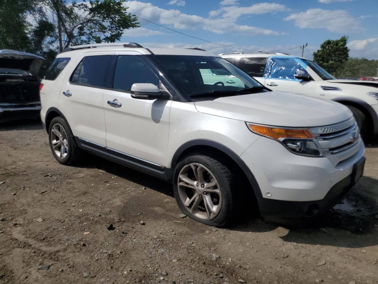 1FM5K8F89FGB29930 2015 Ford Explorer Limited