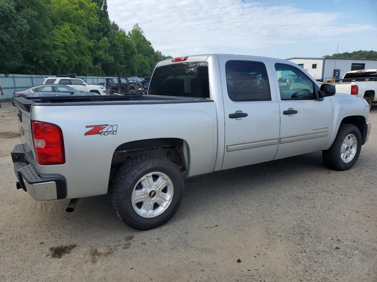 3GCPKSE76DG336666 2013 Chevrolet Silverado K1500 Lt